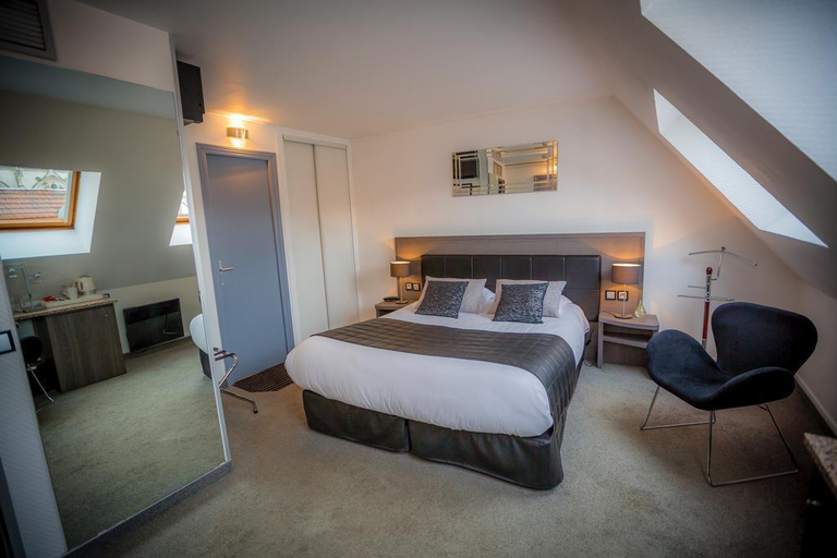 Bedroom 4, Clarion Collection Hotel Saint Jean, Aube