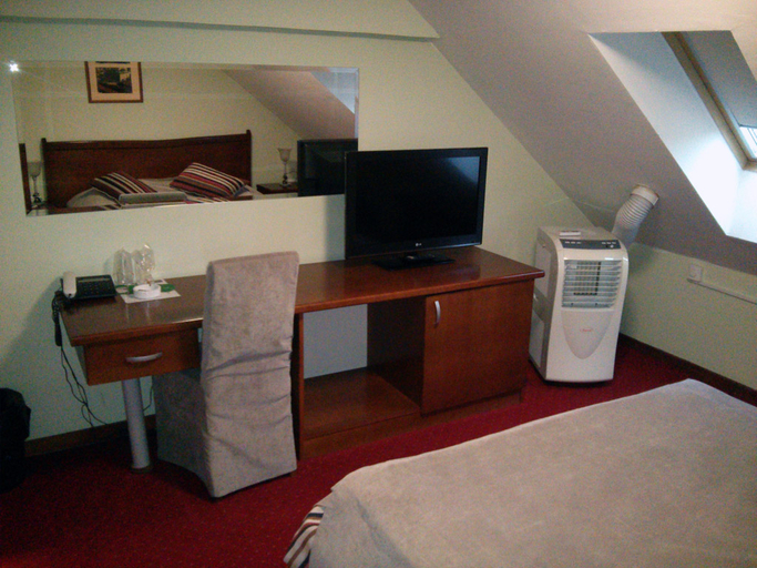 Bedroom 3, Astra, Sarajevo