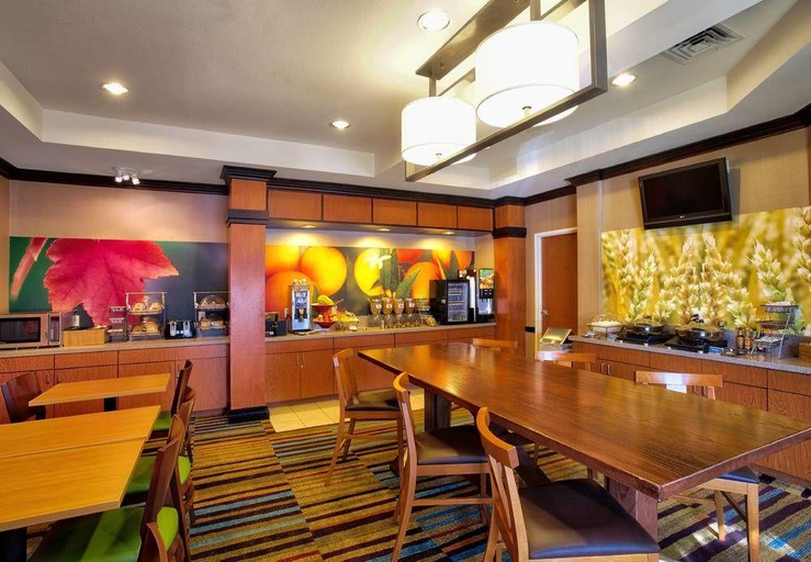 Food & Drinks 5, Fairfield Inn & Suites Mcallen Airport, Hidalgo