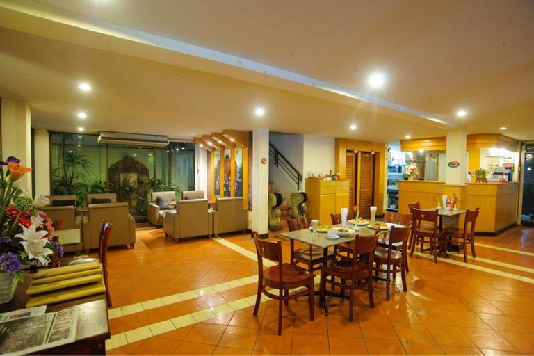 Food & Drinks 5, Diamond City Place, Pattaya