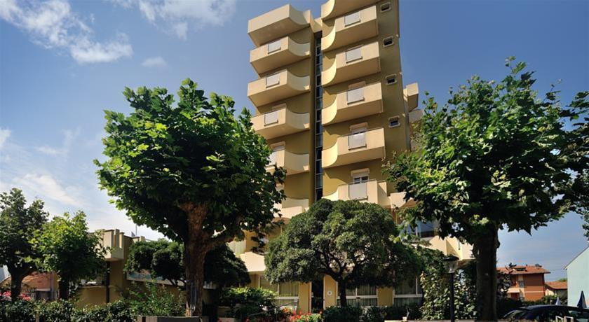 Exterior & Views 2, Hotel Oceanic, Rimini