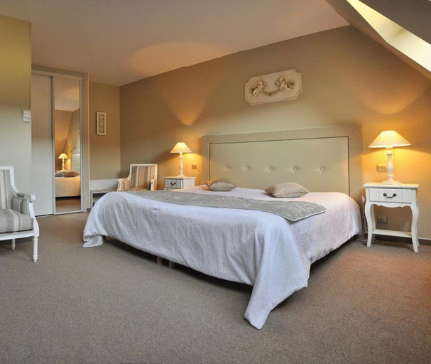 Bedroom 4, Clarion Collection Hotel Saint Jean, Aube
