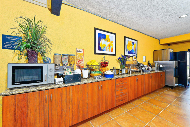 Public Area 2, Microtel Inn & Suites by Wyndham New Braunfels, Comal