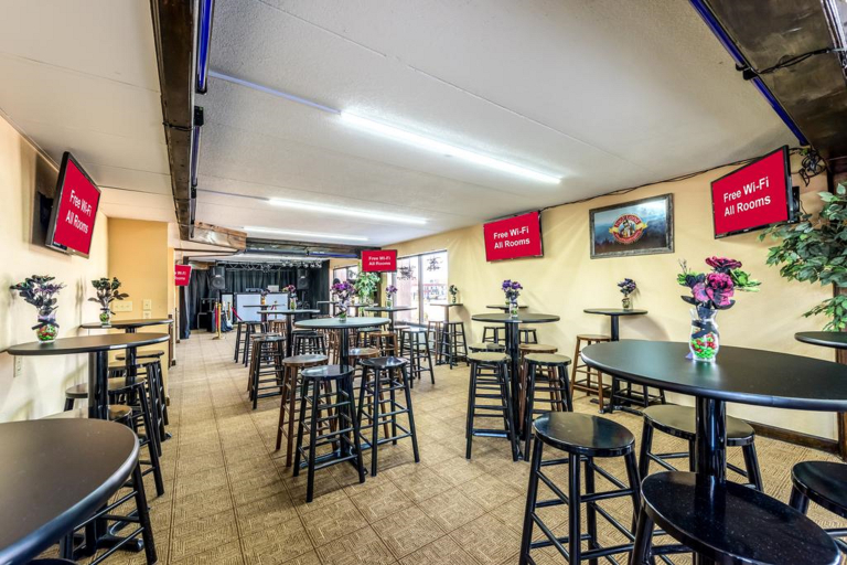 Food & Drinks 5, Red Roof Inn & Suites Pigeon Forge - Parkway, Sevier