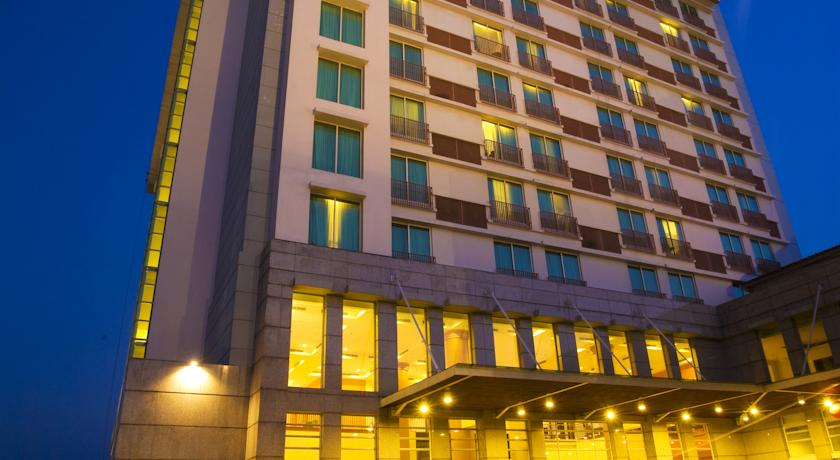 Exterior & Views 5, Grand Surya Hotel Kediri, Kediri