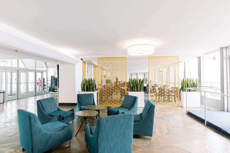 Public Area 2, Illinois Beach Hotel, Lake