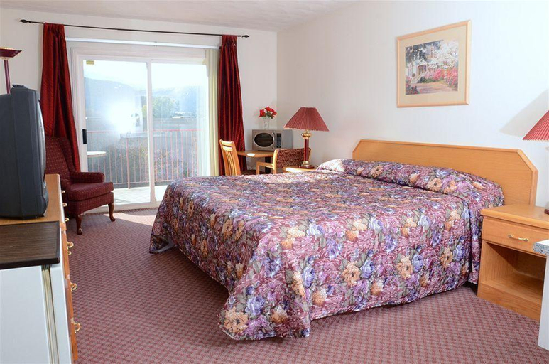 Bedroom 5, Country View Motor Inn, Thompson-Nicola