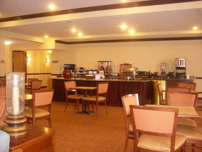 Food & Drinks 5, Country Inn & Suites by Radisson, Baltimore North, MD, Baltimore