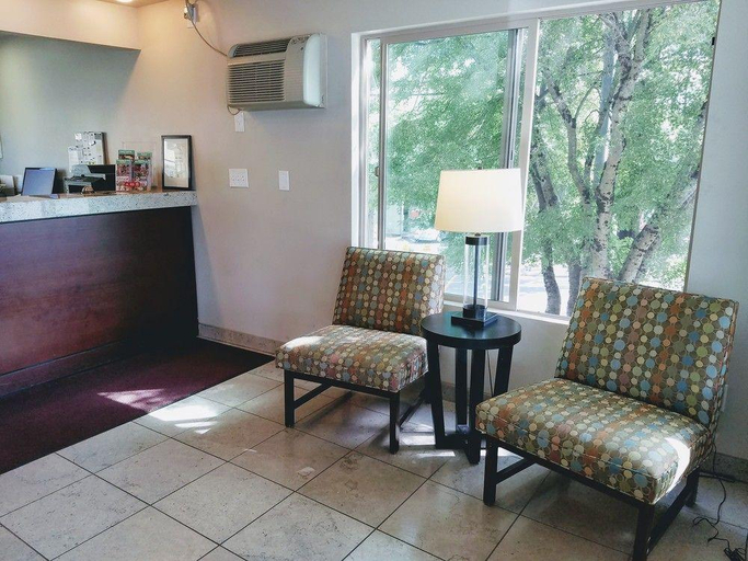 Public Area 2, Aladdin Inn & Suites, Multnomah