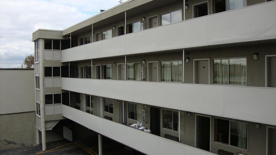 Exterior & Views 3, Oasis Motel in Brooklyn, New York