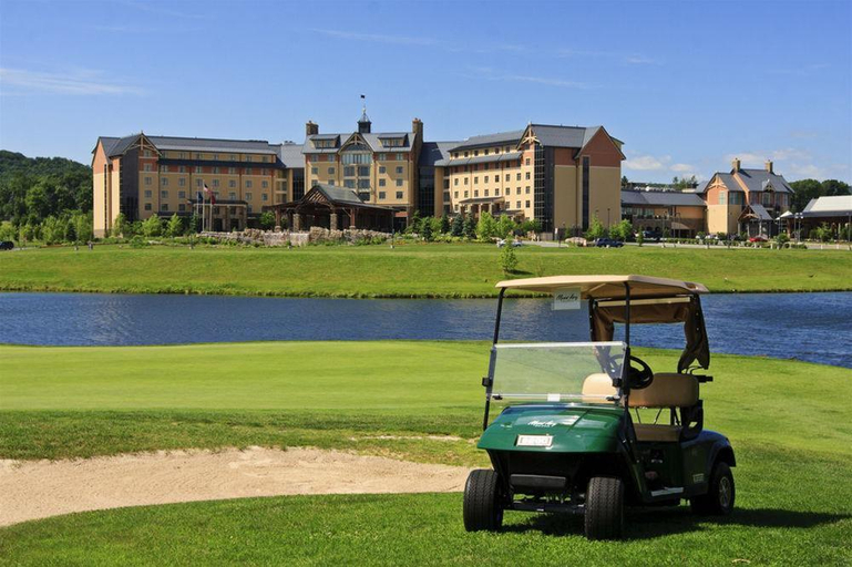 Exterior & Views 2, Mount Airy Casino and Resort Only Adults, Monroe