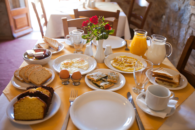 Food & Drinks 3, Anigraia, Peloponnese