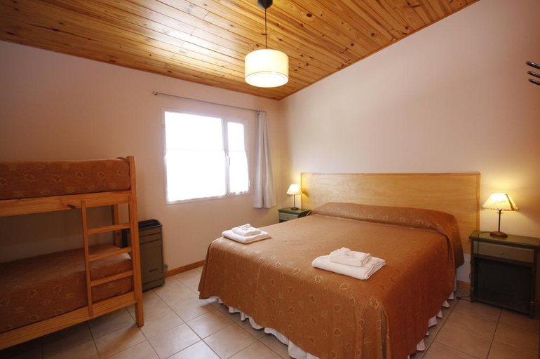 Bedroom 3, El Gualicho Hostel, Biedma