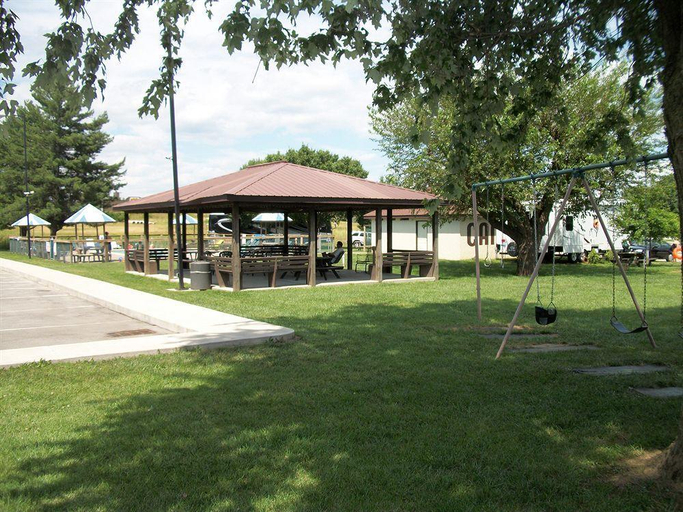 Exterior & Views, Budget Host Westgate Inn, Laurel
