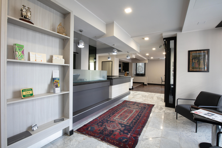 Public Area 3, Hotel Esperia, Milano