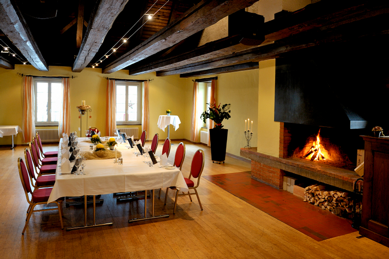 Public Area, Hotel Bären Suhr, Aarau