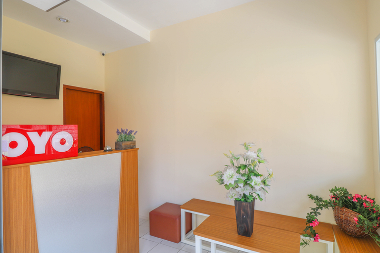 Public Area 2, Hotel O Nan Berlian Inn, Badung