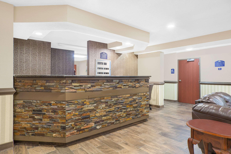 Public Area 2, Microtel Inn & Suites by Wyndham Salisbury, Wicomico