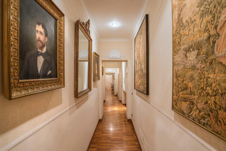 Public Area 3, I Tre Moschettieri Guest House, Rome