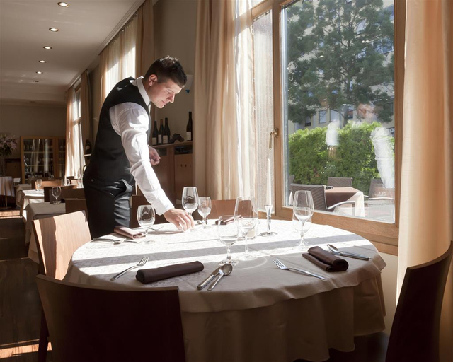 Food & Drinks 5, Hotel Piramida, Maribor