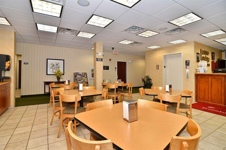 Public Area 2, Econo Lodge Valdosta Mall Area, Lowndes