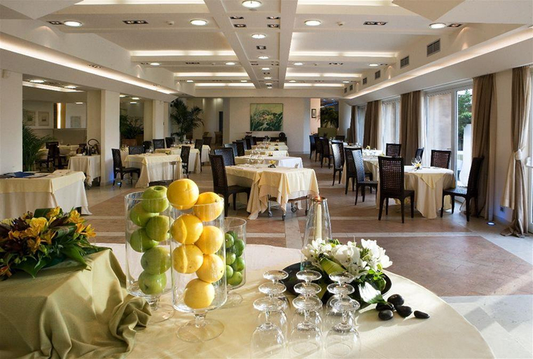 Public Area 4, L'Ea Bianca Luxury Resort, Olbia-Tempio
