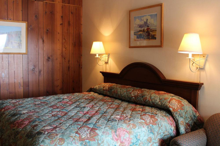 Bedroom 2, Trails End Motel Sheridan, Sheridan