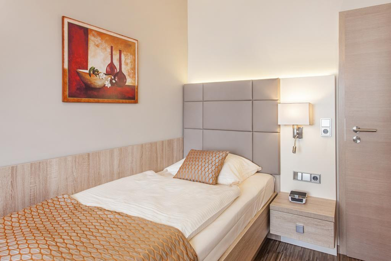 Bedroom 3, Hotel Trapp, Rheingau-Taunus-Kreis