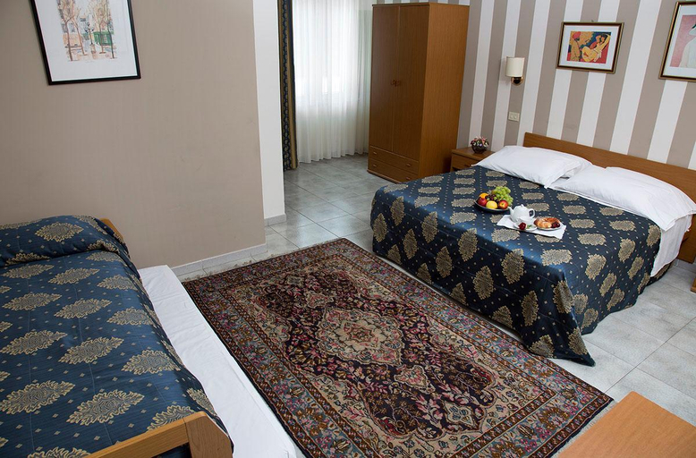 Public Area 2, Hotel Redebora, Messina