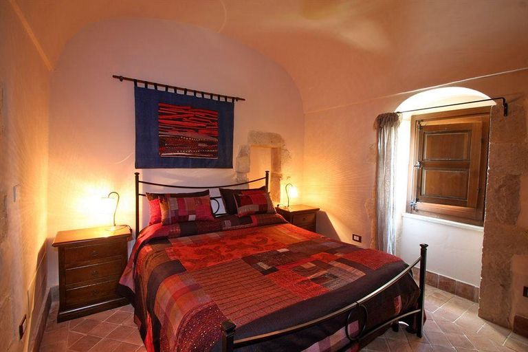 Bedroom 4, Eremo Madonna delle Grazie, Syracuse
