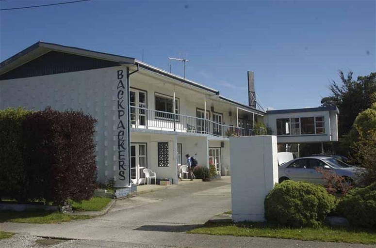 Exterior & Views 5, Te Anau Lakefront Backpackers, Southland