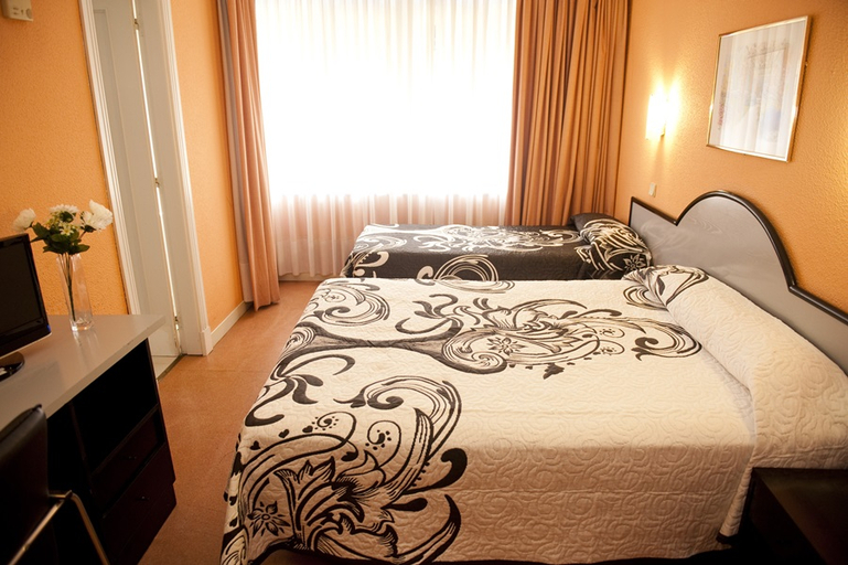 Bedroom 3, Arha Santander, Cantabria