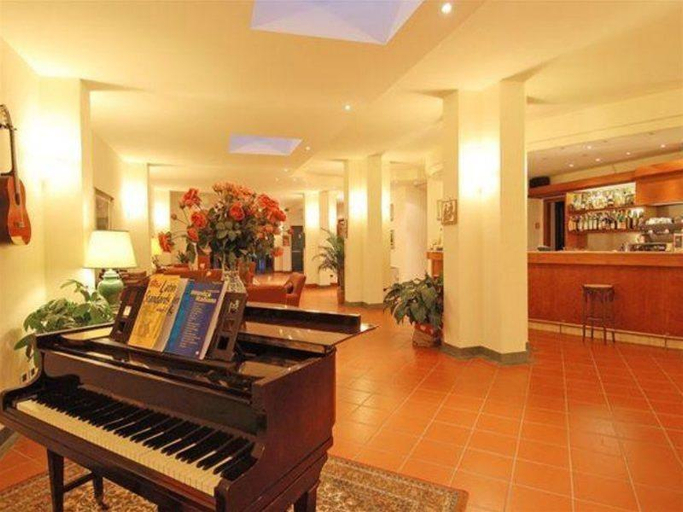 Public Area 4, Hotel Carignano, Lucca