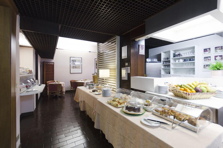 Food & Drinks 1, Hotel Molise 2, Milano