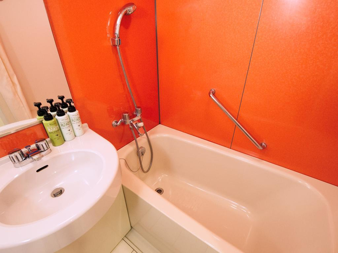 Bathroom 4, Comfort Inn Chiba Hamano, Chiba