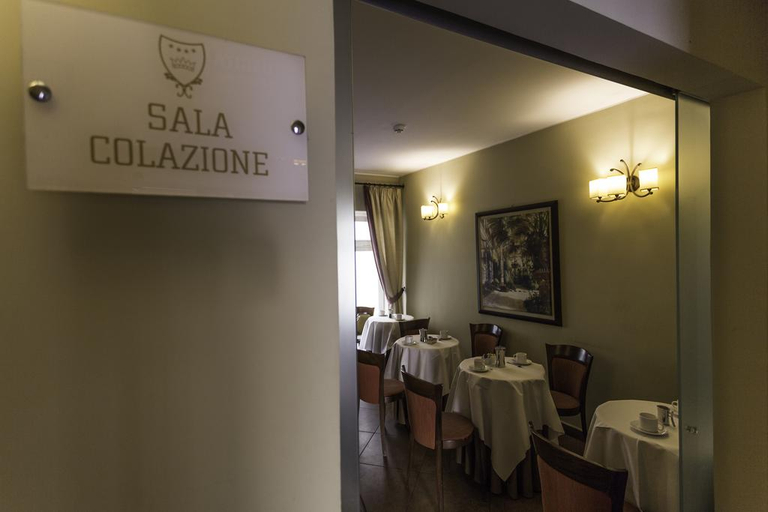 Public Area 2, Hotel dei Coloniali, Syracuse