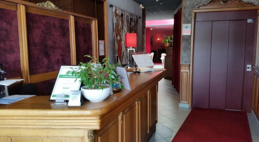 Exterior & Views 2, Porte Mars, Marne