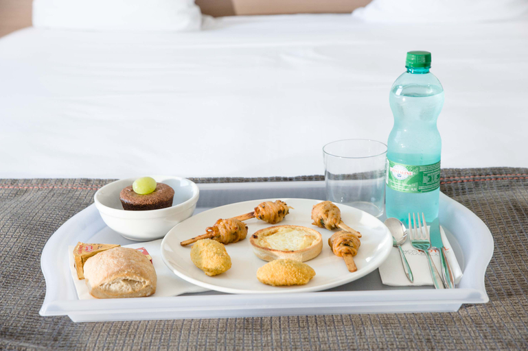 Food & Drinks 4, Dios Hotel, Haute-Garonne