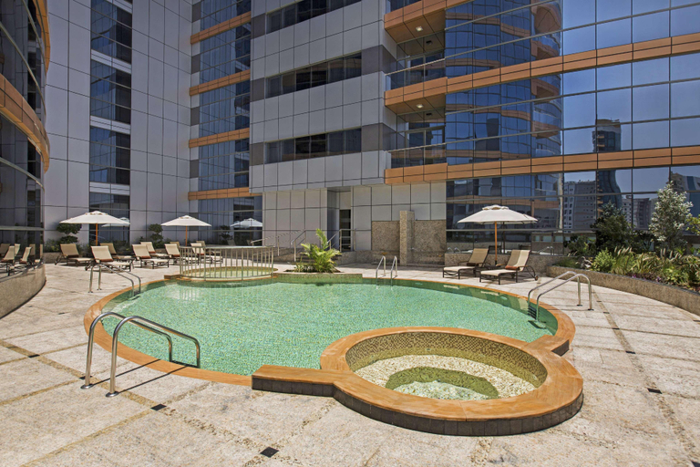 Sport & Beauty 2, DoubleTree by Hilton Hotel & Residences Dubai Al B, Dubai