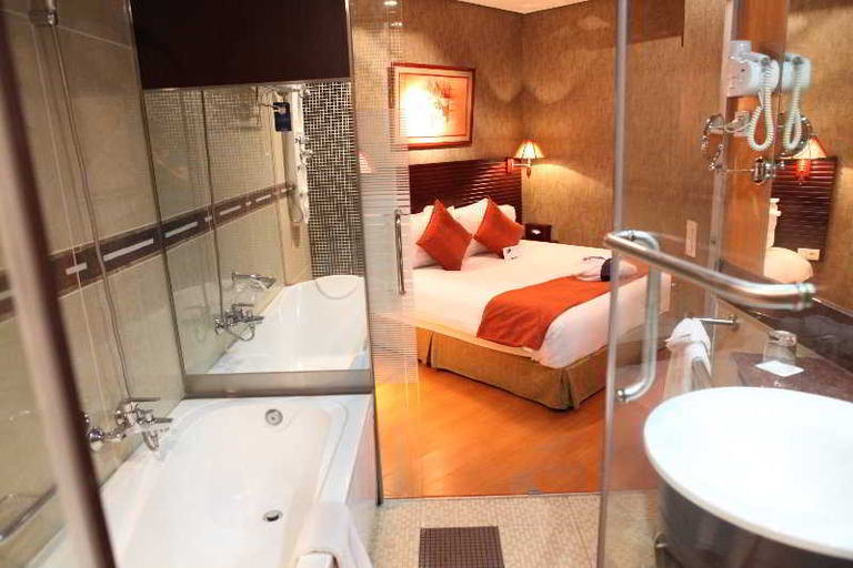 Bathroom, Radisson Blu Hotel Bamako, Bamako