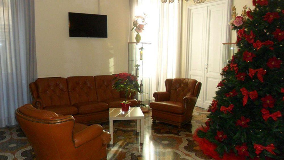 Public Area 2, Hotel Meublè Suisse, Genova