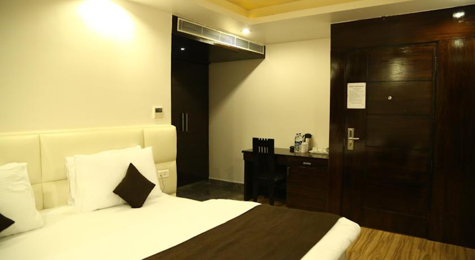 Bedroom 3, Hotel Elegance, Delhi