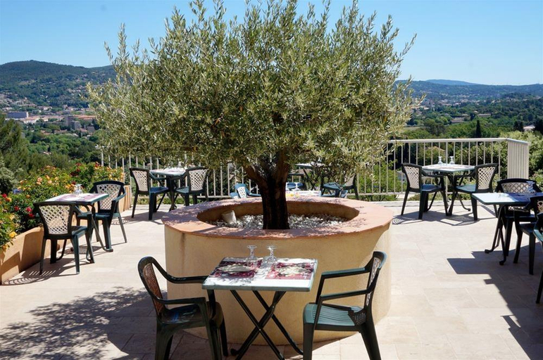 Food & Drinks 5, Logis Hotel Le Col De L'ange, Var