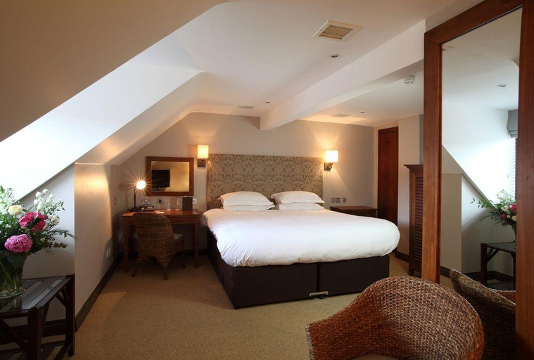 Bedroom 3, Barnham Broom Hotel, Norfolk