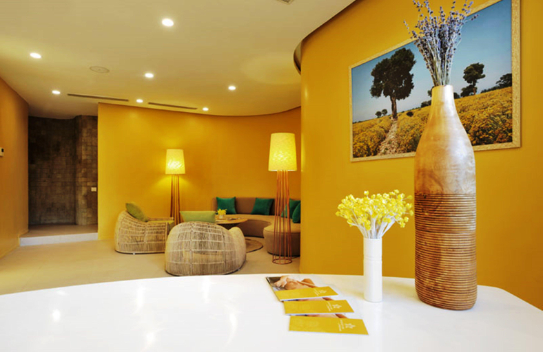 Public Area 4, Anya Hotel Gurgaon, Gurgaon