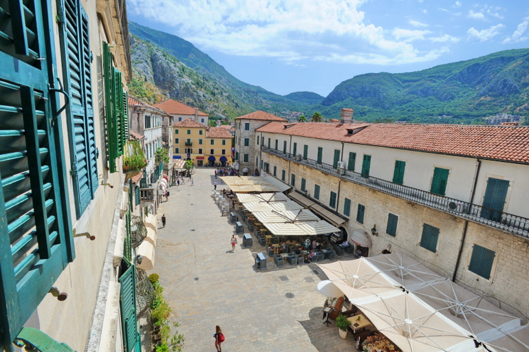 Exterior & Views 2, Historic Boutique Hotel Cattaro
