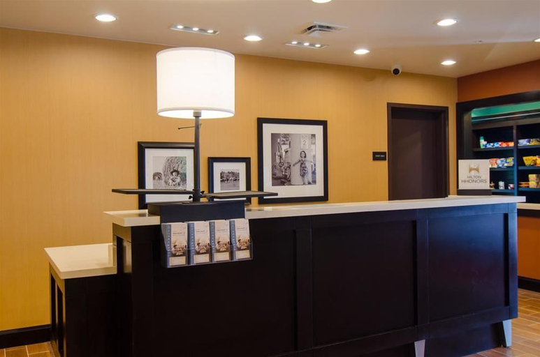 Public Area 2, Hampton Inn & Suites Huntsville, Walker