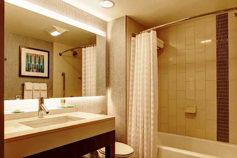 Bathroom 4, Hyatt Place Manati