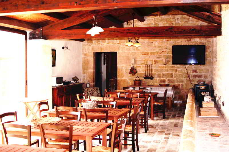 Food & Drinks 5, Agriturismo Serrafiori, Ragusa