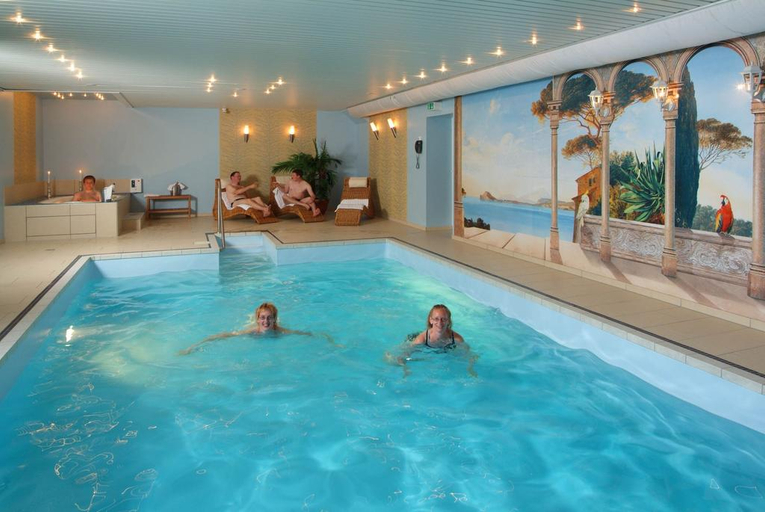 Sport & Beauty, Parkhotel Nieheim, Höxter